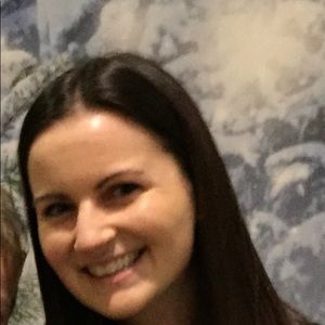 Meet your Posher, Suzanne